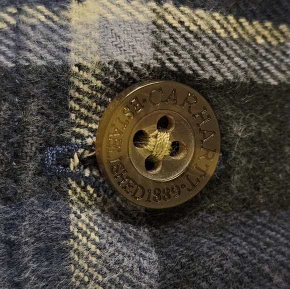 Carhartt Hubbard Mid Cotton Flannel Button Up in Blue and Black Plaid Sz Large - Picture 6 of 10